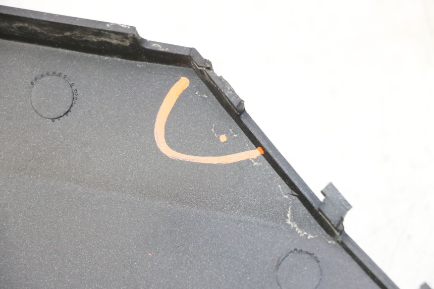 photo de CARENADO TRASERO DERECHA MBK WAAP 125 (2008 - 2013) - Zoom estado de uso