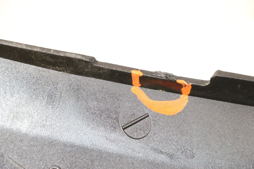 photo de CARENADO TRASERO DERECHA MBK WAAP 125 (2008 - 2013) - Primer plano técnico