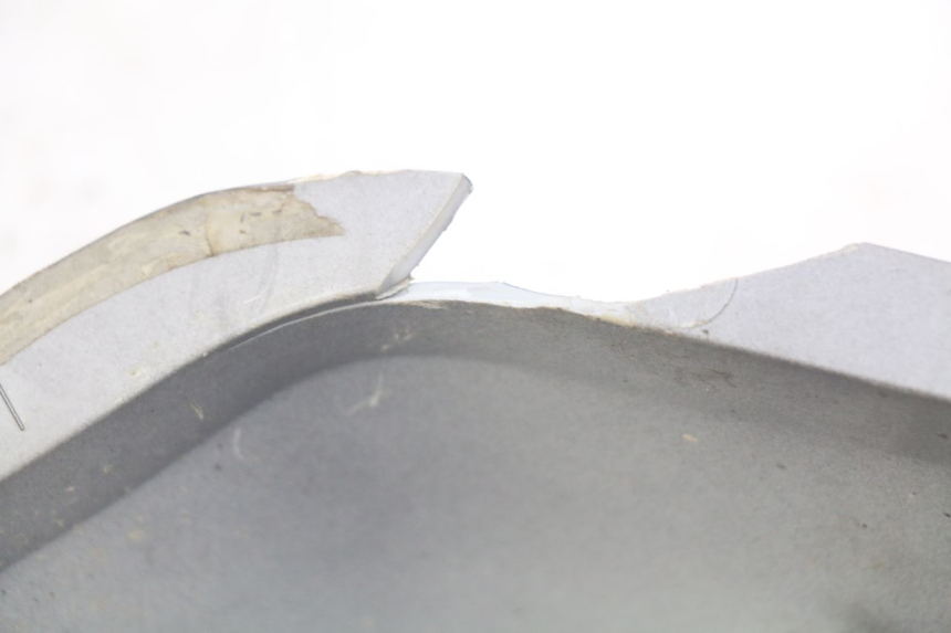 photo de FLANCO TRASERO DERECHO SYM WOLF SB 125 (2011 - 2018) - Otra perspectiva