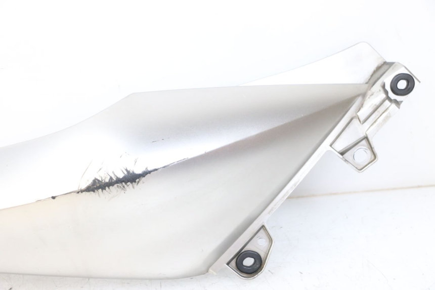 photo de FLANCO TRASERO DERECHO YAMAHA XMAX X-MAX ABS 125 (2017 - 2020) - Recambio usado revisado