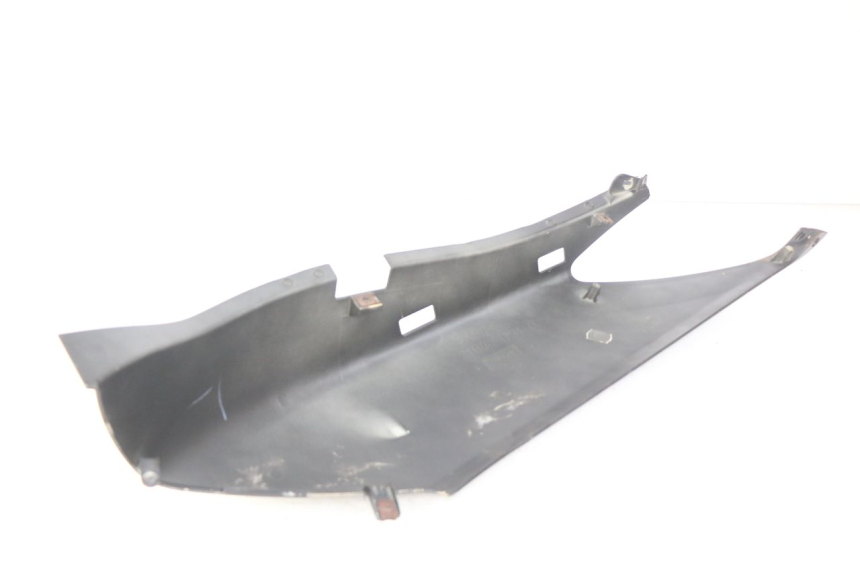 photo de FLANCO TRASERO DERECHO YAMAHA XMAX X-MAX 125 (2006 - 2009) - Otra perspectiva