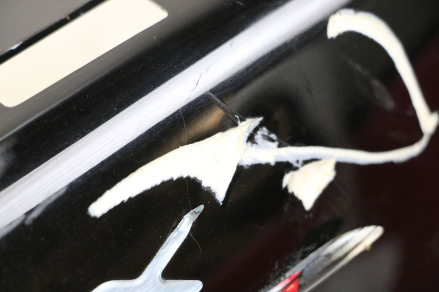 photo de FLANCO TRASERO DERECHO YAMAHA XMAX X-MAX 125 (2006 - 2009) - Detalle de la pieza