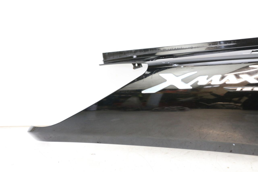 photo de FLANCO TRASERO DERECHO YAMAHA XMAX X-MAX 125 (2006 - 2009) - Características distintivas