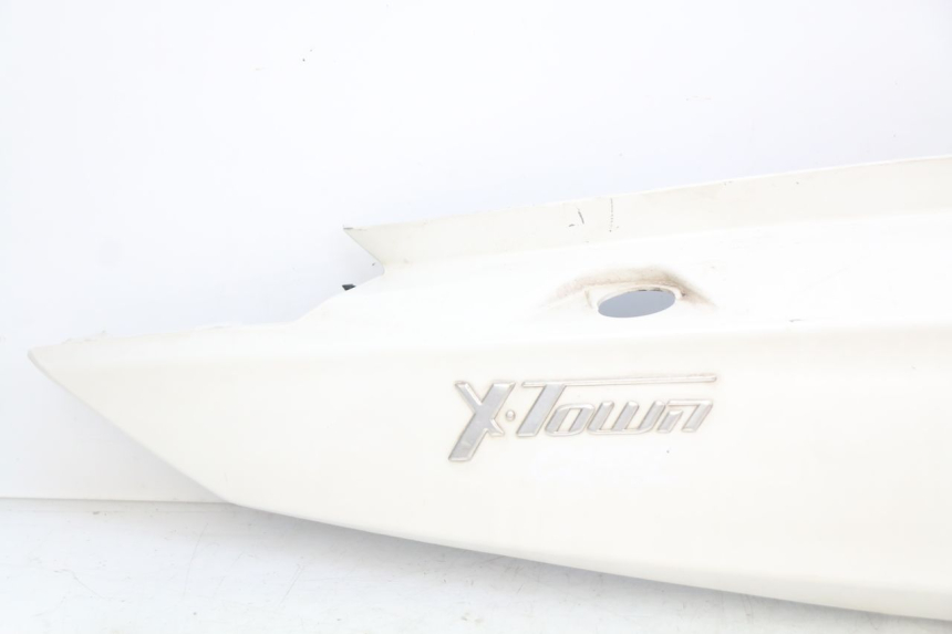 photo de FLANCO TRASERO DERECHO KYMCO X-TOWN XTOWN 125 (2016 - 2021) - Marcados y referencias originales