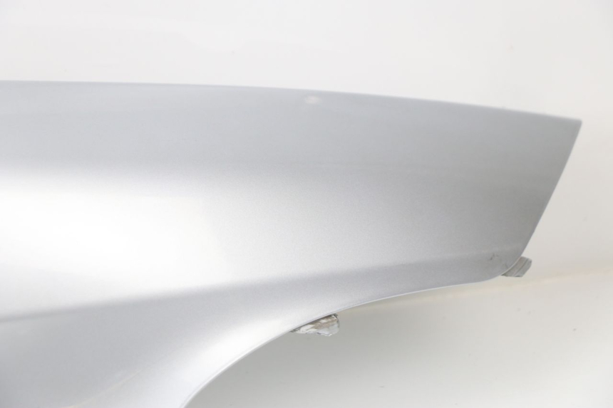 photo de CARENADO TRASERO DERECHA PIAGGIO X9 EVOLUTION 250 (2003 - 2007) - Detalles de los puntos de fijación