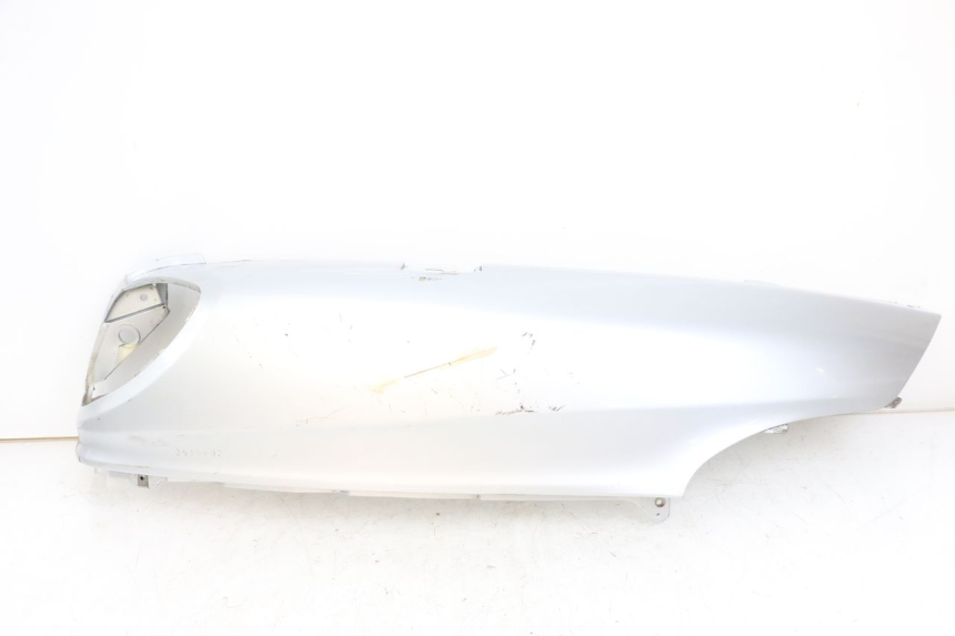 photo de CARENADO TRASERO DERECHA PIAGGIO X9 125 (2000 - 2003) - Vista principal