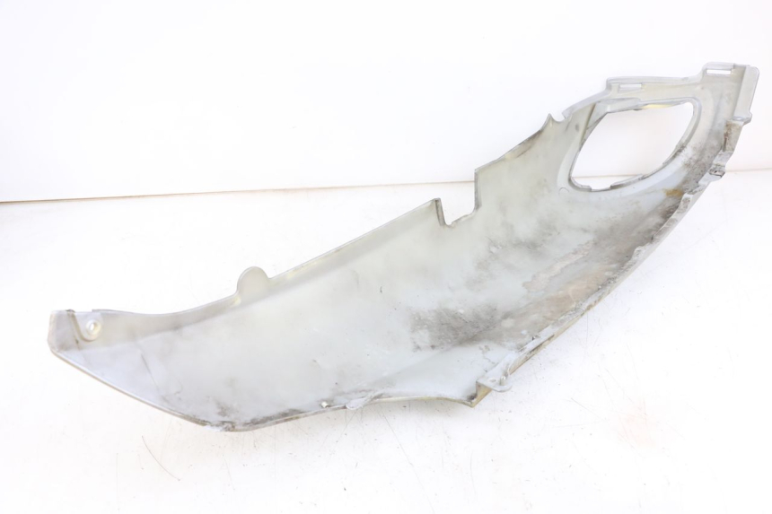 photo de CARENADO TRASERO DERECHA PIAGGIO X9 125 (2000 - 2003) - Zoom estado de uso