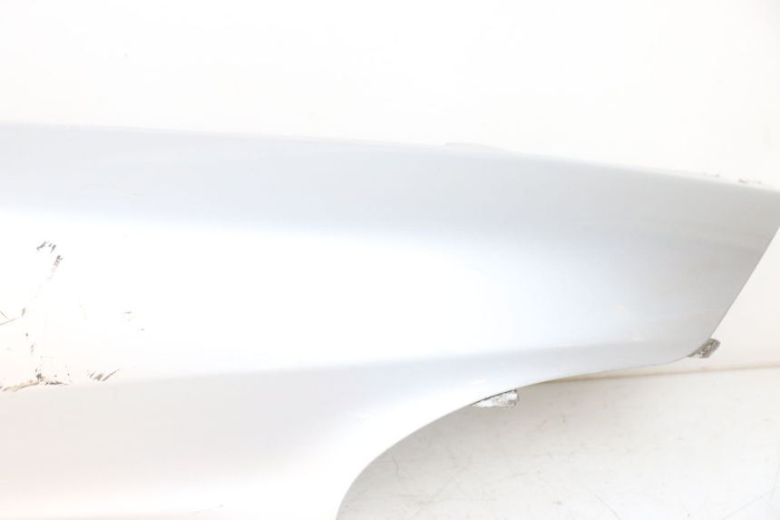 photo de CARENADO TRASERO DERECHA PIAGGIO X9 125 (2000 - 2003) - Estado de la superficie y material