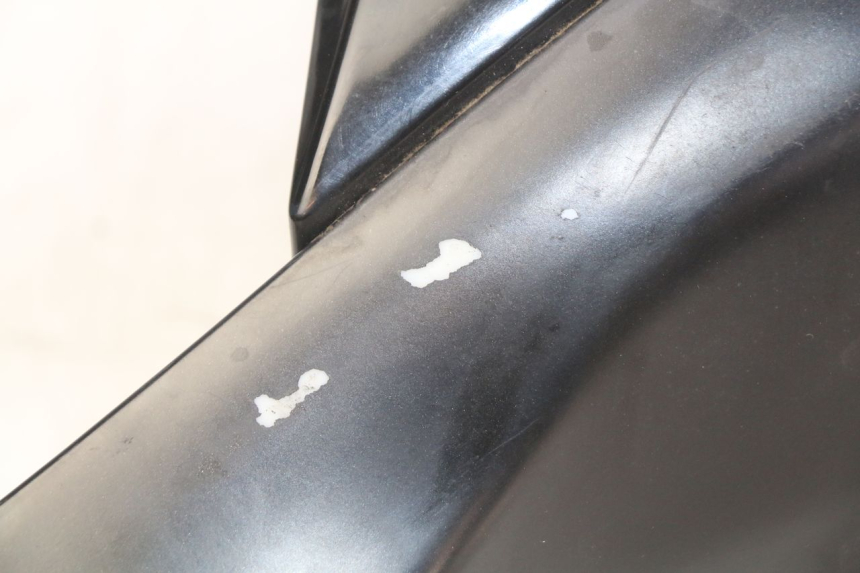 photo de FLANCO TRASERO DERECHO PIAGGIO XEVO - X EVO 125 (2007 - 2017) - Primer plano técnico