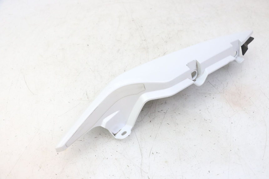 photo de CARENADO TRASERO DERECHA YAMAHA XJ6 ABS 600 (2008 - 2016) - Marcados y referencias originales