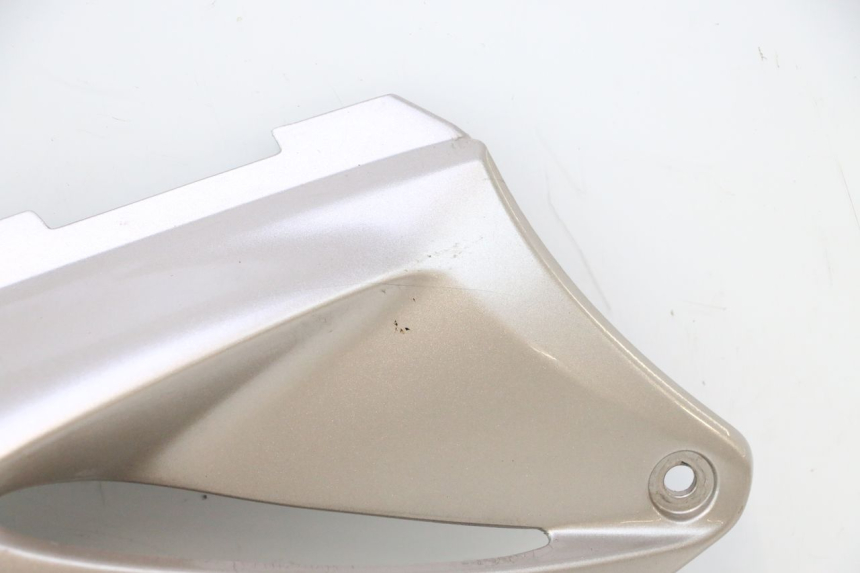 photo de CARENADO TRASERO DERECHA HONDA XLV VARADERO 125 (2007 - 2012) - Foto de producto adicional