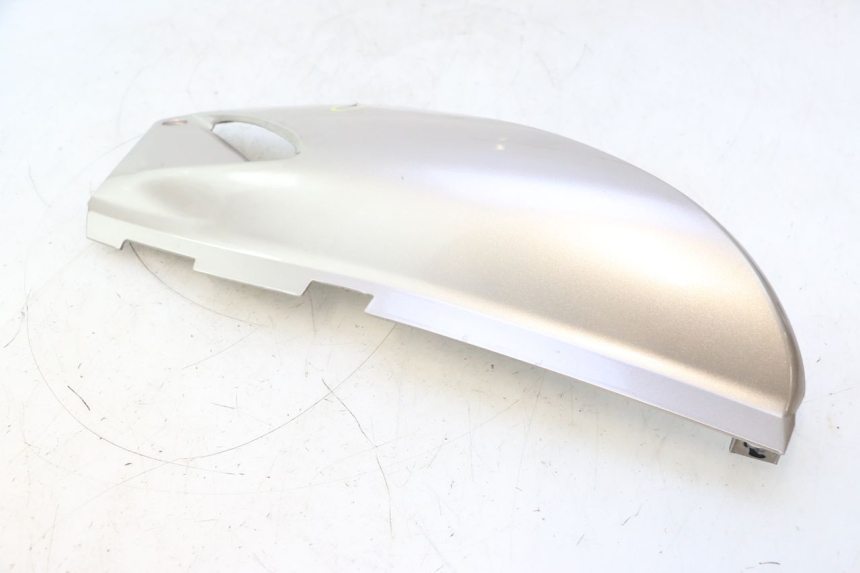 photo de CARENADO TRASERO DERECHA HONDA XLV VARADERO 125 (2007 - 2012) - Marcados y referencias originales