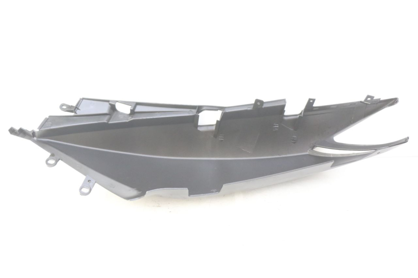 photo de FLANCO TRASERO DERECHO YAMAHA XP T-MAX TMAX ABS 500 (2004 - 2007) - Estado de la superficie y material