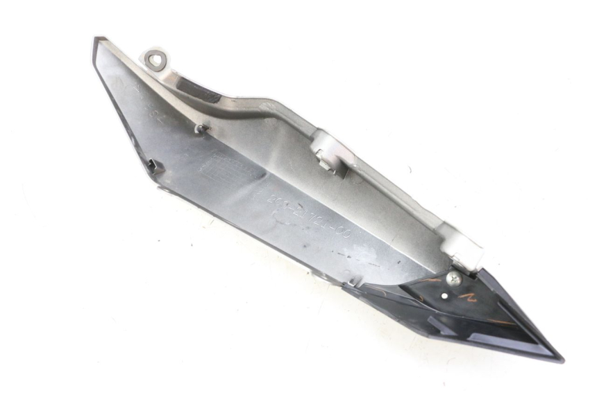 photo de CARENADO TRASERO DERECHA YAMAHA XJ6 600 (2008 - 2016) - Vista general del producto