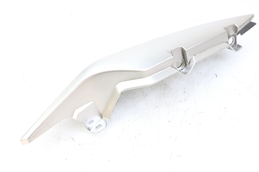 photo de CARENADO TRASERO DERECHA YAMAHA XJ6 600 (2008 - 2016) - Estado de la superficie y material