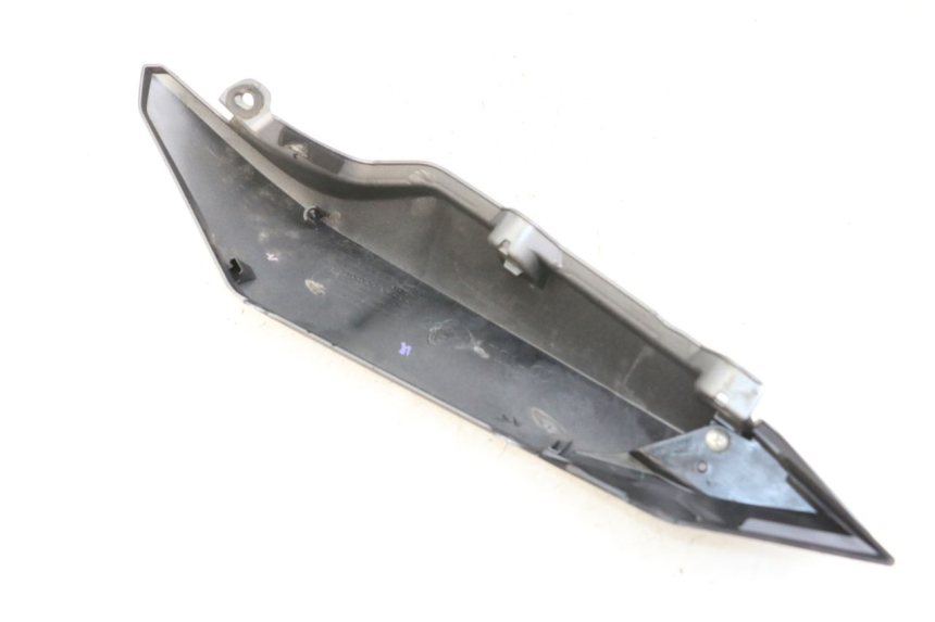 photo de CARENADO TRASERO DERECHA YAMAHA XJ6 ABS 600 (2008 - 2016) - Otra perspectiva