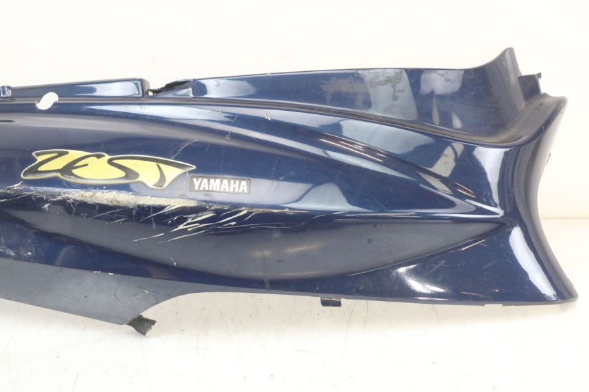 photo de CARENADO TRASERO DERECHA YAMAHA YE ZEST 50 (1992 - 1998) - Otra perspectiva
