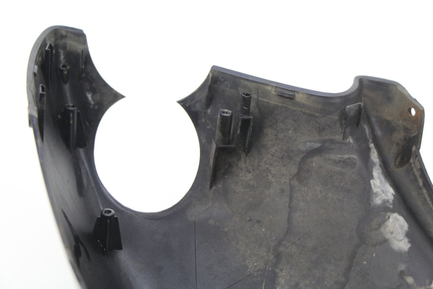 photo de CARENADO TRASERO DERECHA YAMAHA YP MAJESTY 125 (1998 - 2001) - Detalle de la pieza
