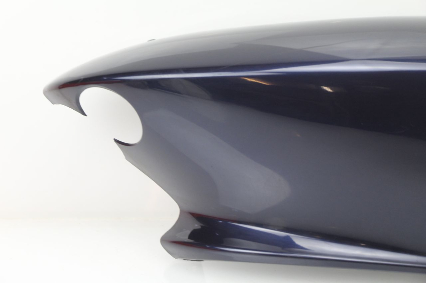 photo de CARENADO TRASERO DERECHA YAMAHA YP MAJESTY 125 (1998 - 2001) - Detalles de los puntos de fijación