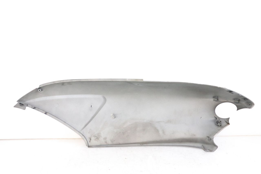 photo de CARENADO TRASERO DERECHA YAMAHA YP MAJESTY 125 (2002 - 2006) - Otra perspectiva