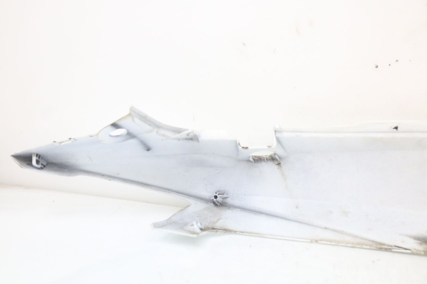 photo de CARENADO TRASERO IZQUIERDA SUZUKI ADDRESS 110 (2015 - 2020) - Inspección visual detallada