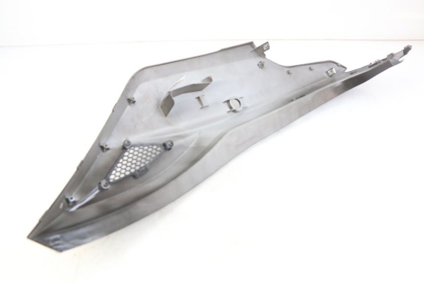 photo de FLANCO TRASERO IZQUIERDO KYMCO AGILITY 16+ 4T 50 (2018 - 2023) - Zoom estado de uso