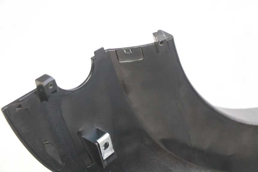 photo de FLANCO TRASERO IZQUIERDO KYMCO AGILITY 16+ 4T 50 (2018 - 2023) - Detalles de los puntos de fijación