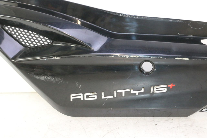 photo de FLANCO TRASERO IZQUIERDO KYMCO AGILITY 16+ 4T 50 (2018 - 2023) - Zoom estado de uso