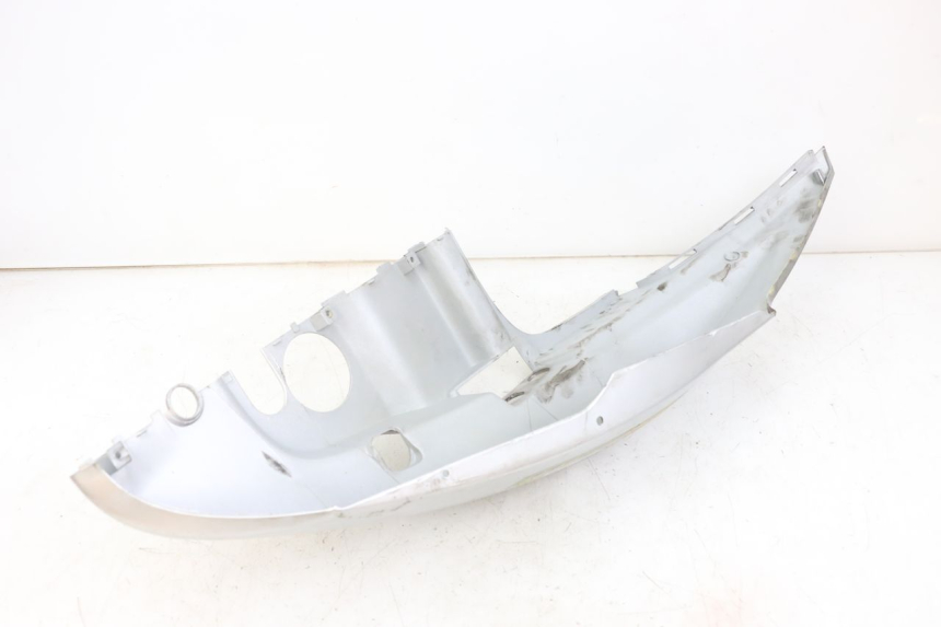 photo de FLANCO TRASERO IZQUIERDO KYMCO AGILITY 4T 50 (2005 - 2018) - Detalles de los puntos de fijación