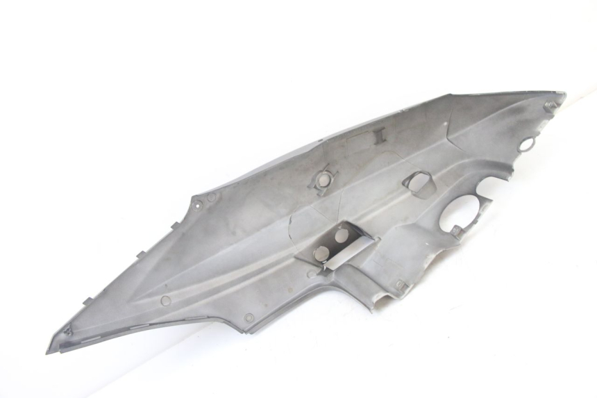 photo de FLANCO TRASERO IZQUIERDO KYMCO AGILITY 4T 50 (2005 - 2018) - Otra vista del artículo