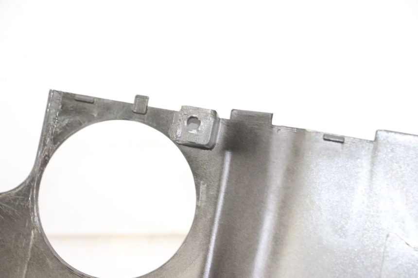 photo de FLANCO TRASERO IZQUIERDO KYMCO AGILITY 4T 50 (2005 - 2018) - Otra perspectiva