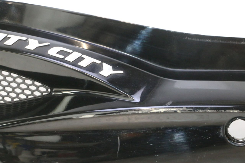 photo de CARENADO TRASERO IZQUIERDA KYMCO AGILITY CITY 16P 125 (2015 - 2024) - Zoom estado de uso