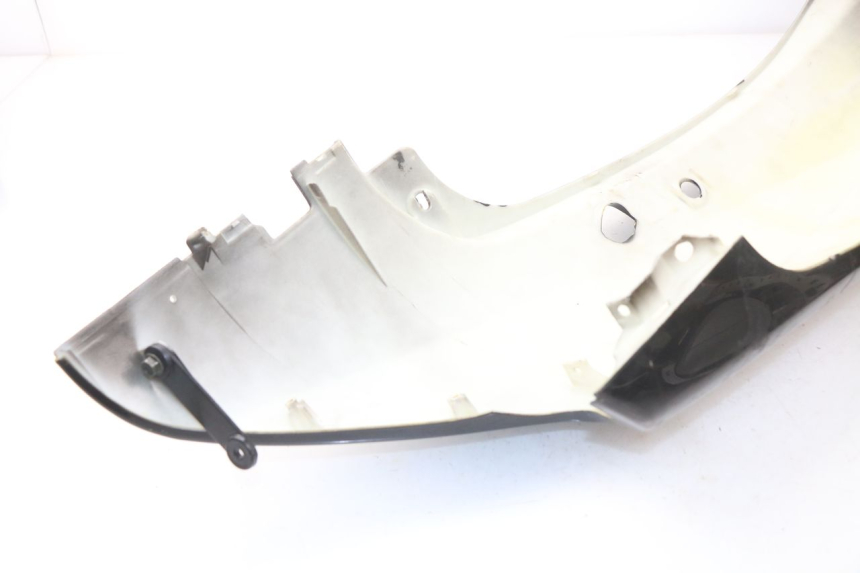 photo de FLANCO TRASERO IZQUIERDO JONWAY AZTRAL 125 (2008 - 2017) - Estado de la superficie y material