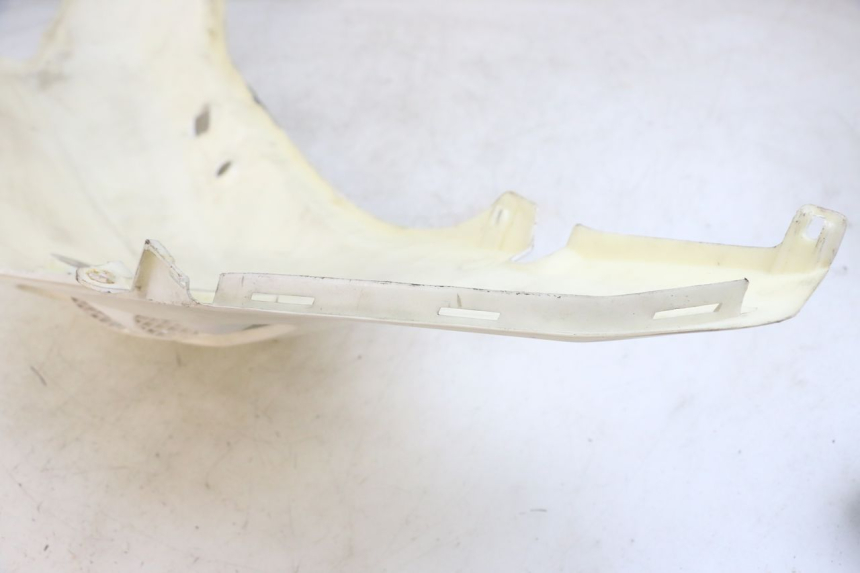 photo de FLANCO TRASERO IZQUIERDO JONWAY AZTRAL 125 (2008 - 2017) - Otra perspectiva