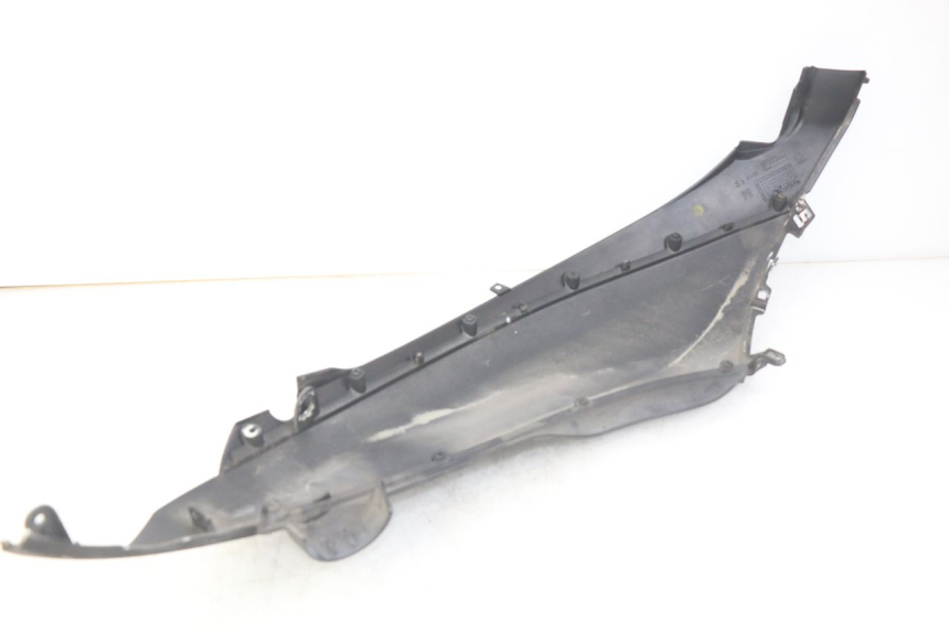 photo de FLANCO TRASERO IZQUIERDO PIAGGIO BEVERLY 125 (2010 - 2015) - Otra perspectiva