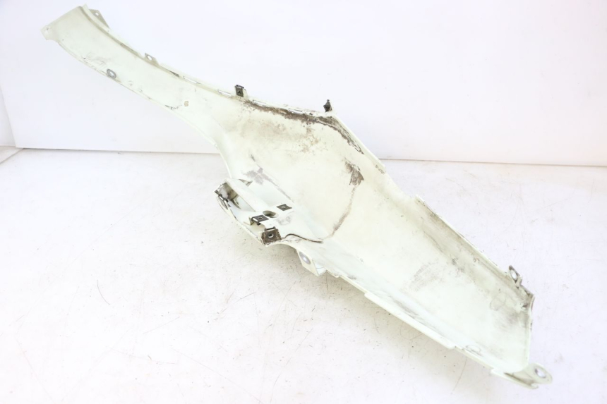 photo de FLANCO TRASERO IZQUIERDO BMW C1 125 (2000 - 2003) - Primer plano técnico