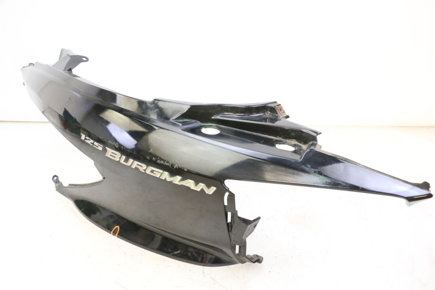 photo de CARENADO TRASERO IZQUIERDA SUZUKI BURGMAN 125 (2007 - 2014) - Zoom sobre los componentes
