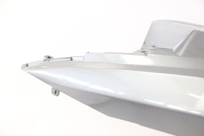 photo de CARENADO TRASERO IZQUIERDA SUZUKI BURGMAN 125 (2007 - 2014) - Detalle de la pieza