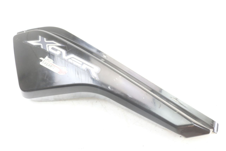 photo de FLANCO TRASERO IZQUIERDO YAMAHA BW'S BWS 125 (2010 - 2013) - Primer plano técnico