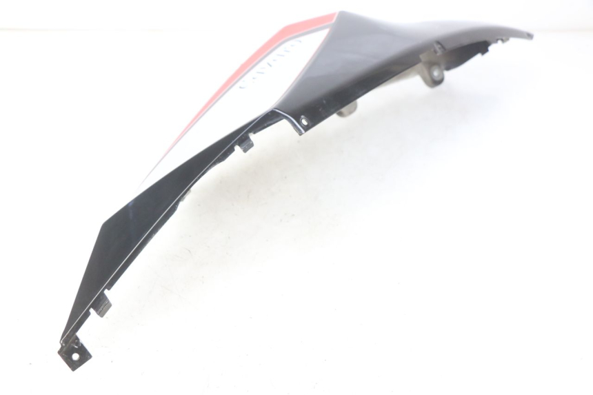 photo de FLANCO TRASERO IZQUIERDO ORCAL CAVARO 4T 50 (2019 - 2023) - Primer plano técnico