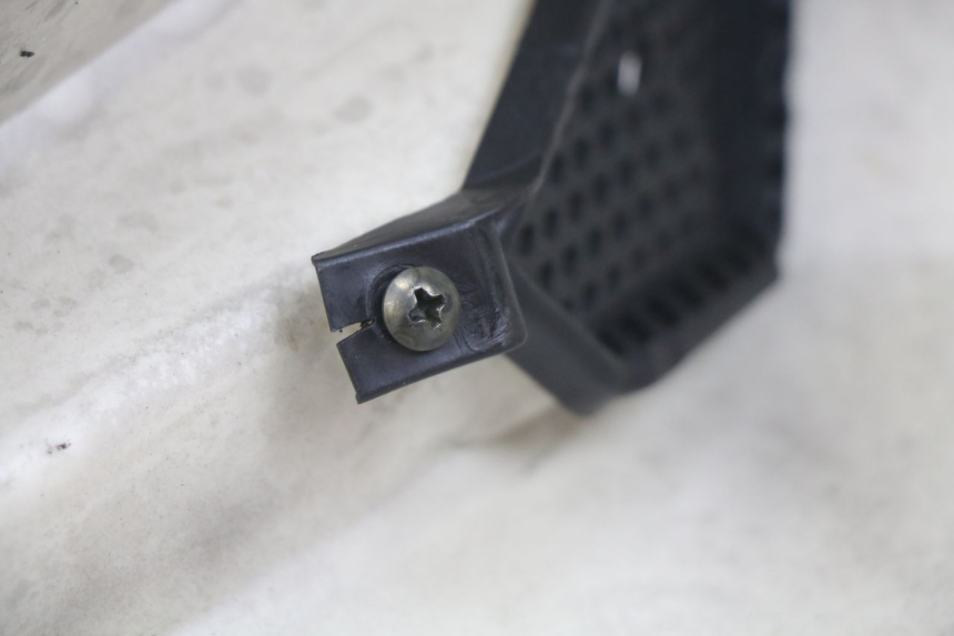 photo de FLANCO TRASERO IZQUIERDO ORCAL CAVARO 4T 50 (2019 - 2023) - Estado de la superficie y material