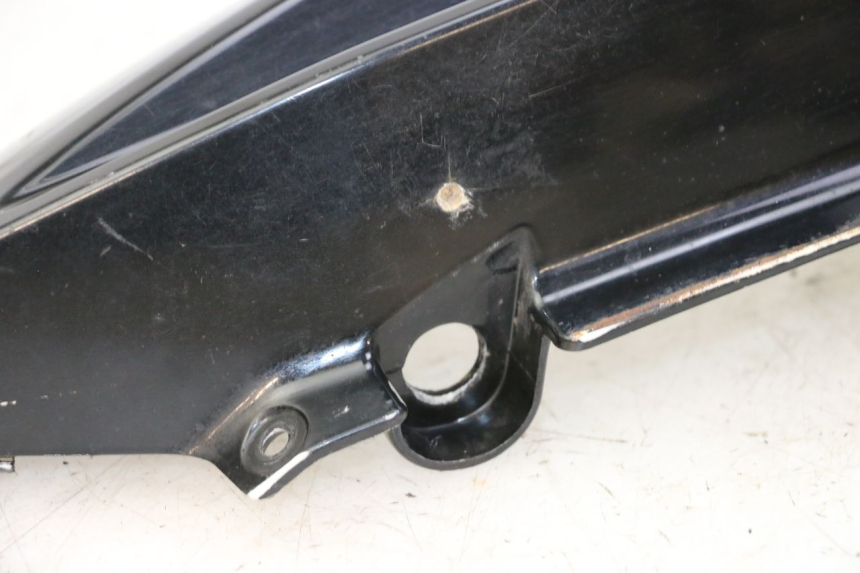 photo de FLANCO TRASERO IZQUIERDO ORCAL CAVARO 4T 50 (2019 - 2023) - Estado de la superficie y material