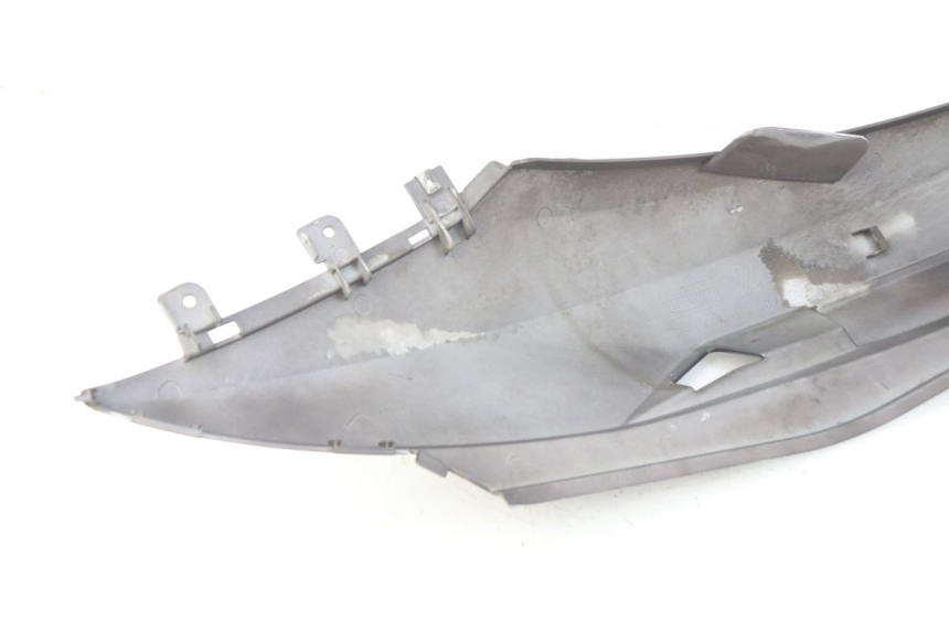 photo de FLANCO TRASERO IZQUIERDO SYM CITYCOM CITY COM 125 (2009 - 2014) - Detalle de la pieza