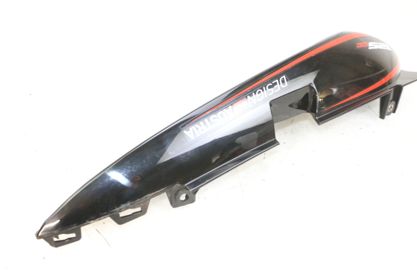 photo de CARENADO TRASERO IZQUIERDA KSR CODE 125 (2018 - 2020) - Estado de la superficie y material