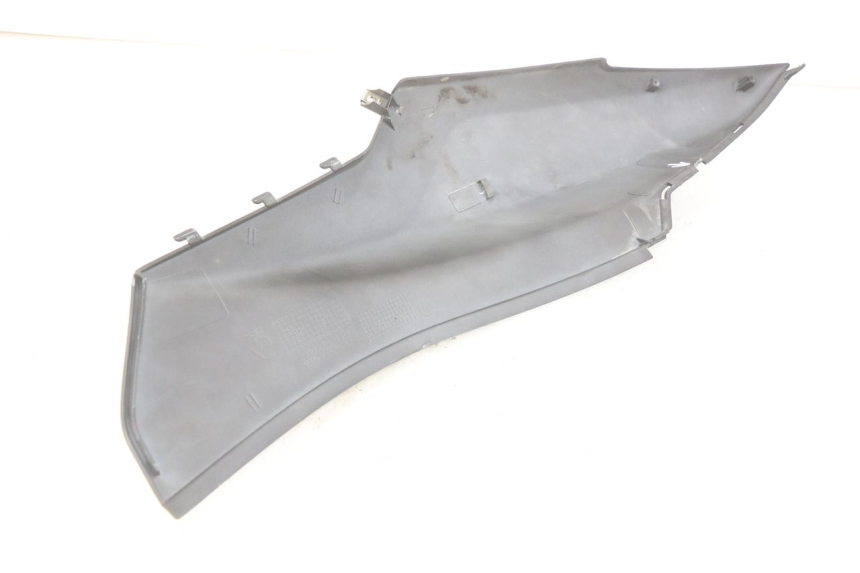 photo de FLANCO TRASERO IZQUIERDO SYM CROX 4T 50 (2016 - 2023) - Detalles de los puntos de fijación