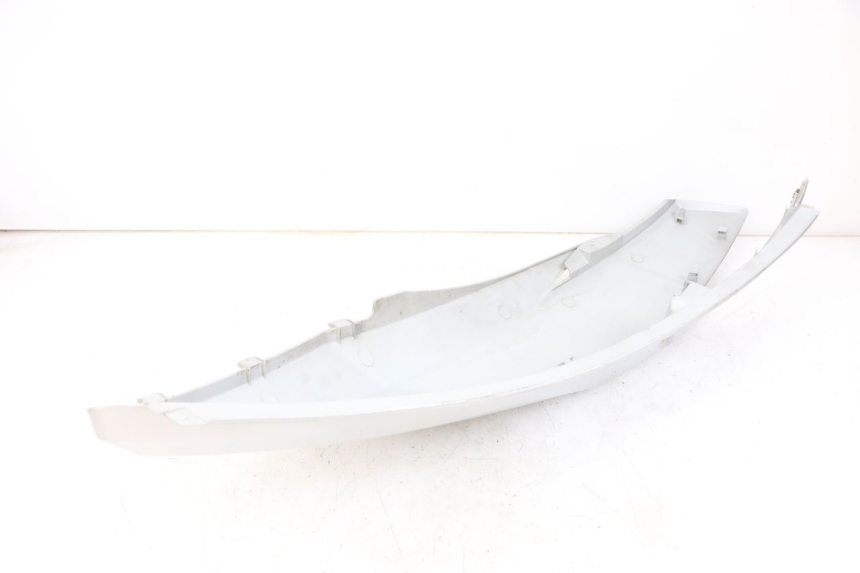 photo de CARENADO TRASERO IZQUIERDA KYMCO DINK STREET 125 (2009 - 2014) - Detalle de la pieza