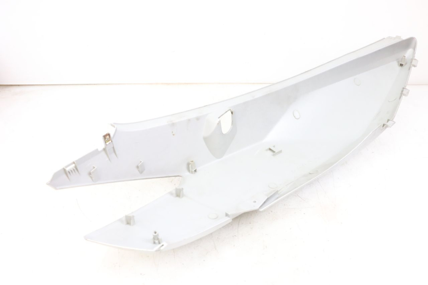 photo de CARENADO TRASERO IZQUIERDA KYMCO DINK STREET 125 (2009 - 2014) - Otra perspectiva