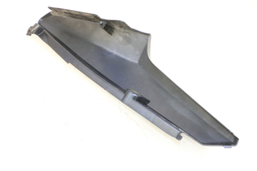 photo de CARENADO TRASERO IZQUIERDA SUZUKI DL V STROM 1000 (2002 - 2007) - Detalle de la pieza