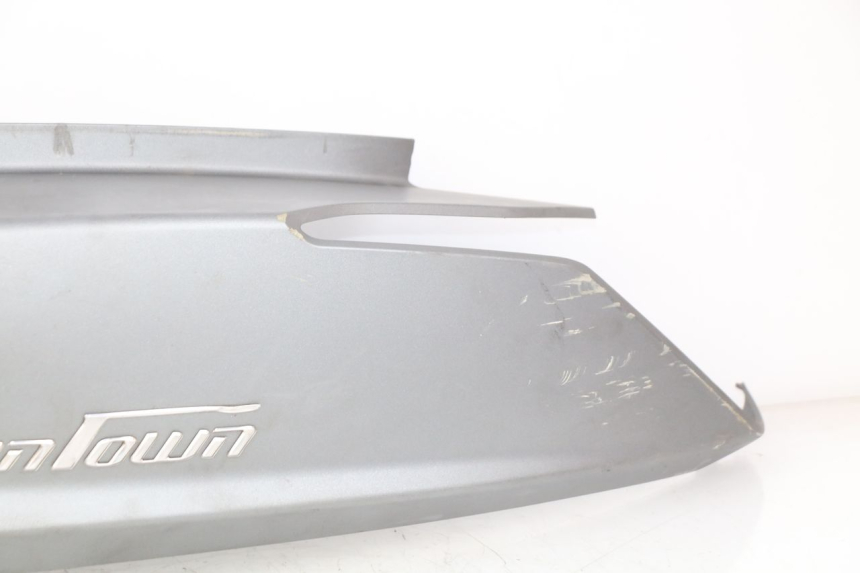 photo de FLANCO TRASERO IZQUIERDO KYMCO DOWNTOWN ABS 125 (2015 - 2017) - Detalles de los puntos de fijación