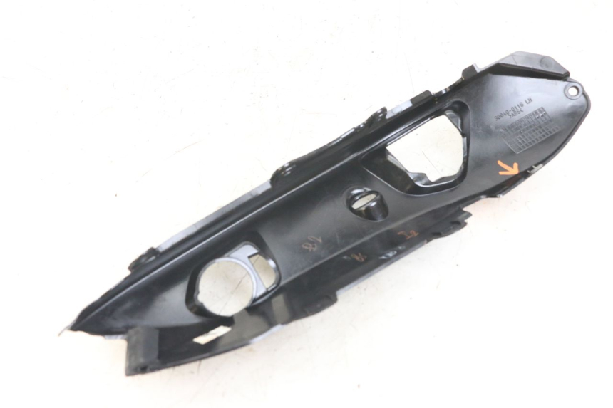 photo de CARENADO TRASERO IZQUIERDA KAWASAKI ER-6 ER6 N 650 (2012 - 2016) - Detalles de los puntos de fijación